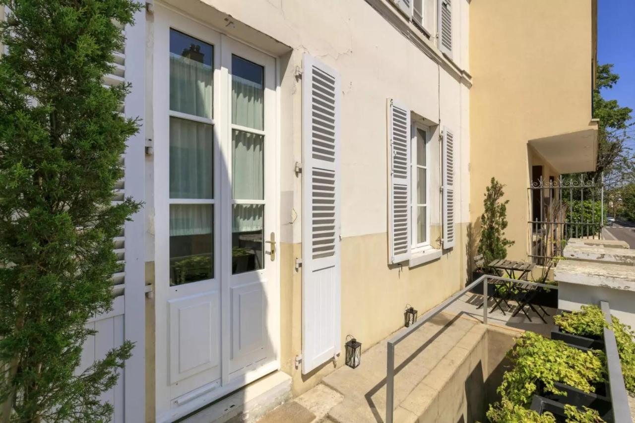 La Terrasse De Mademoiselle Apartment Versailles Bagian luar foto